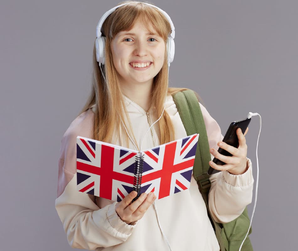 dziewczyna uczy się angielskiego